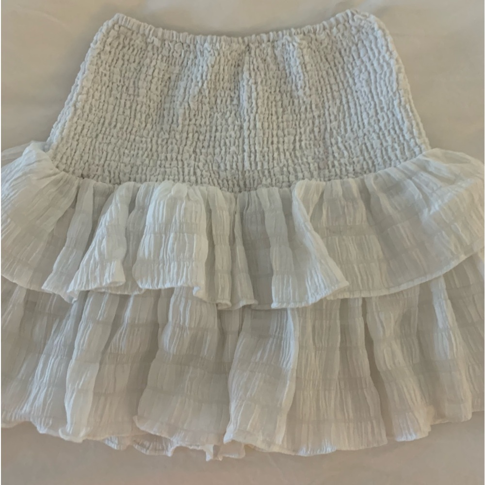 White ruffle skirt